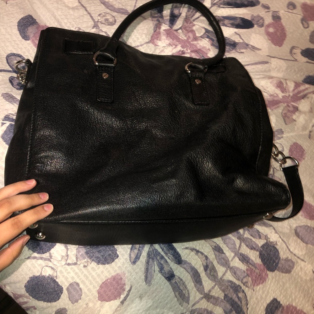 Micheals Kors Hand bag - Picture 2 of 3